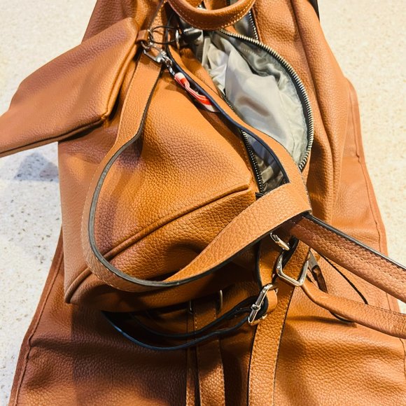 New item Baby Tiger Diaper bag - Picture 14 of 16